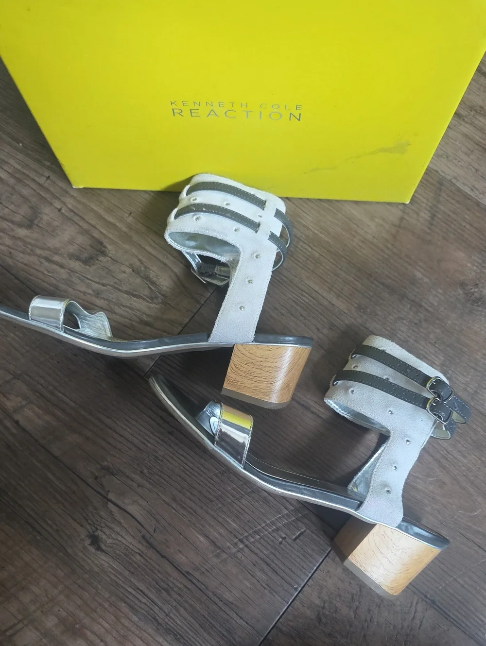 Kenneth Cole Reaction White and Silver Block Heel Sandals